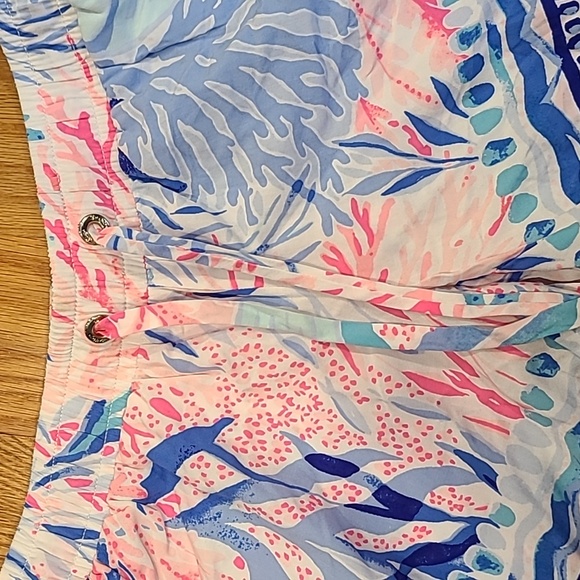 New Lily Pulitzer Pull On Shorts XXS - Picture 2 of 4
